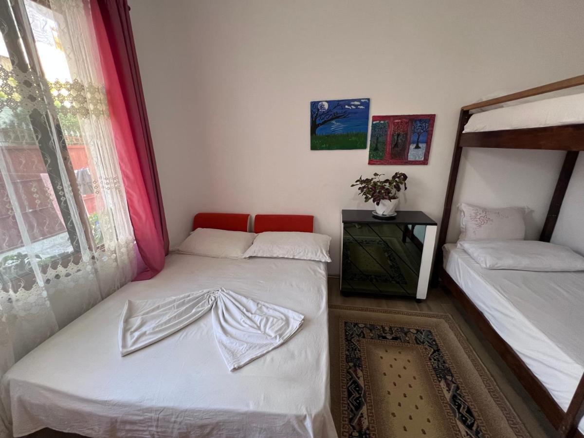 David Guesthouse Shkodra Exterior foto