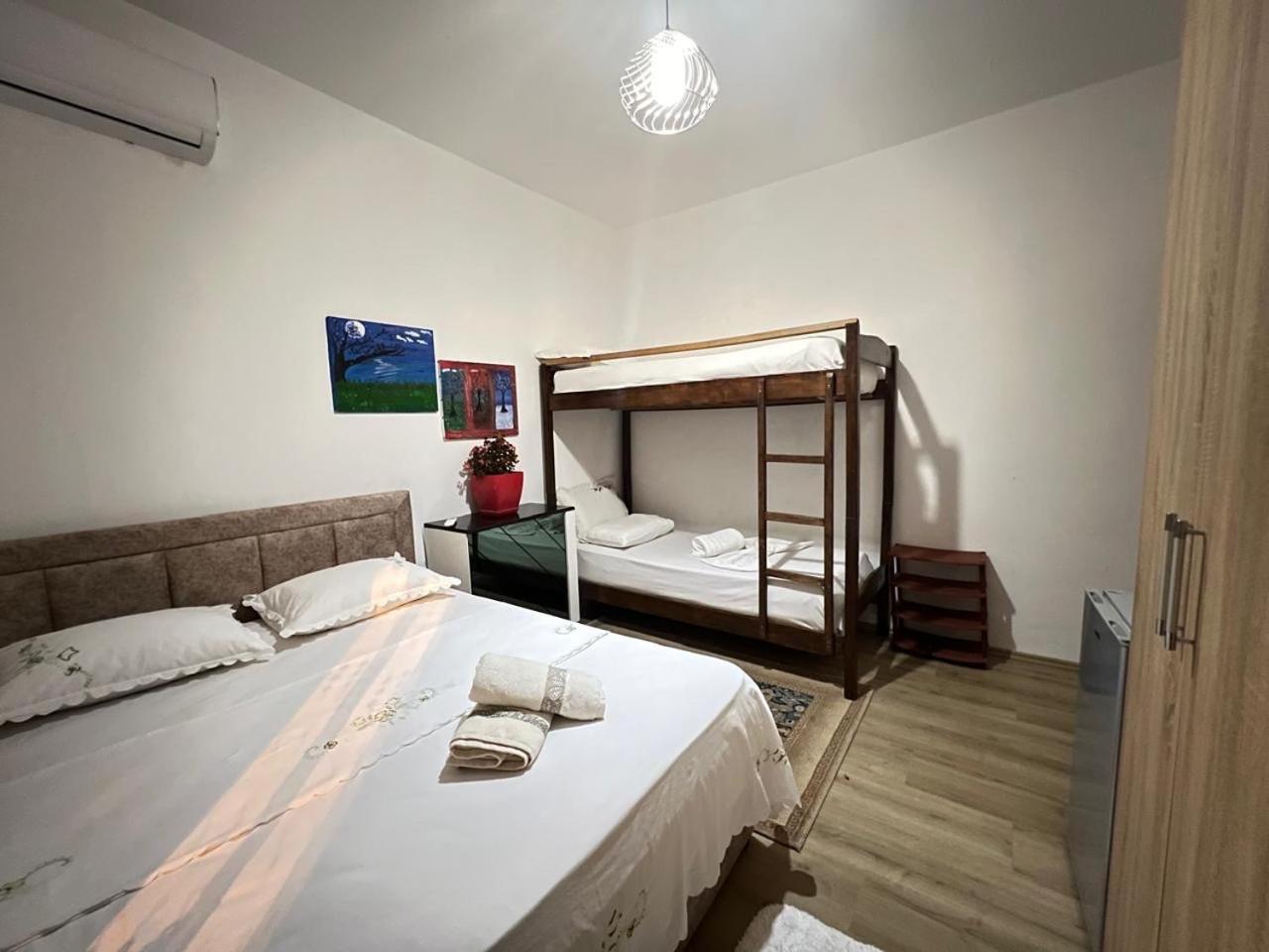 David Guesthouse Shkodra Exterior foto